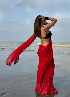 Mistress Shemale - Transsexual escort in Surat Photo 5 of 13