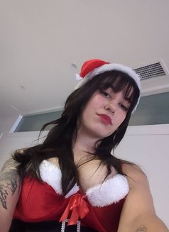 Mistress Shey - dominatrix in Quezon Photo 3 of 11