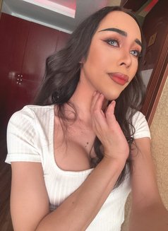 Mistress / Slave Popper - Transsexual escort in Bangkok Photo 18 of 19