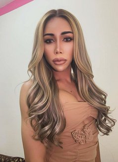 Mistress / Slave Popper - Transsexual escort in Dubai Photo 15 of 17