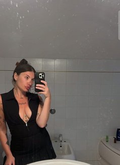 Mistress Sloane - dominatrix in Angeles City Photo 3 of 11