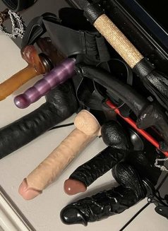 Mistress Sloane - dominatrix in Auckland Photo 11 of 12