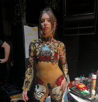 Mistress Sloane - Dominadora in Geneva