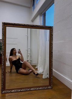 Mistress Sloane - dominatrix in Nicosia Photo 4 of 13