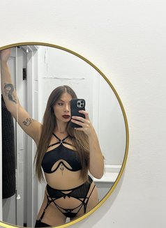 Mistress Sloane - dominatrix in Riga Photo 2 of 12