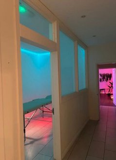 Mistress Sloane - Dominadora in Thessaloniki Photo 10 of 11