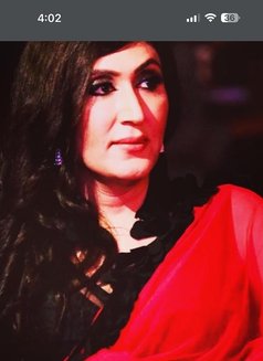 Mistress Soniya - Transsexual escort in New Delhi Photo 9 of 14