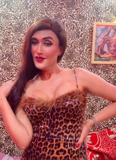 Mistress Soniya - Transsexual escort in New Delhi Photo 26 of 30