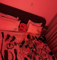 Mistress/submissive Naomi - escort in Dubai