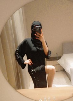 (عمه عربيه أردنيه) mistress - escort in Al Manama Photo 5 of 9