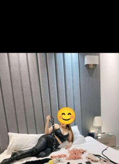 Mistress Tasha in Dubai.. - Dominadora in Dubai Photo 8 of 9