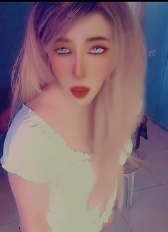 Mistress Tati - Transsexual escort in Beirut Photo 6 of 18
