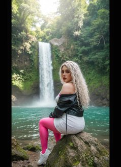 Mistress Tati - Transsexual escort in Beirut Photo 23 of 25