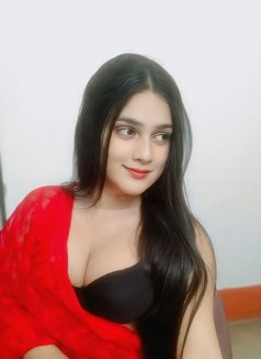 Mistress Tinni - Transsexual escort in Mumbai Photo 1 of 4