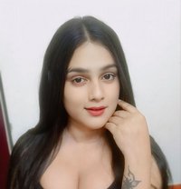 Online session with cute shemale - Transsexual escort in Mumbai