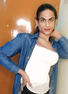 Mistress Top 8.7" Sherin - Acompañantes transexual in Bangalore Photo 21 of 28