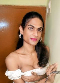 Mistress Top 8.7" Sherin - Acompañantes transexual in Bangalore Photo 28 of 28