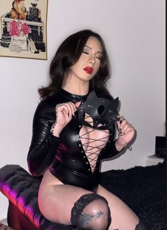 Mistress Top Tina - Acompañantes transexual in Abu Dhabi Photo 19 of 24