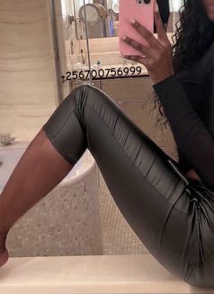 Mistress - dominatrix in Entebbe Photo 5 of 8