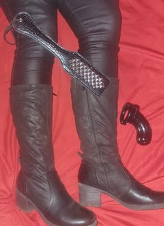 Mistress Valkyrie - Dominadora in Pretoria Photo 11 of 11
