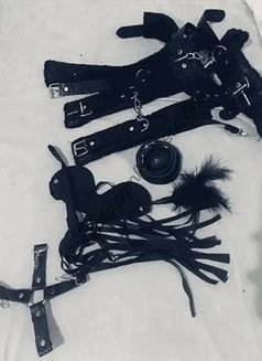 Mistress Vina - puta in Accra Photo 4 of 5
