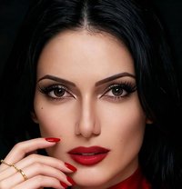 MISTRESS VIXEN NOIR - BDSM - dominatrix in Berlin