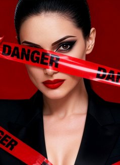 MISTRESS VIXEN NOIR - BDSM - dominatrix in Berlin Photo 12 of 21