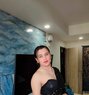 Mistress W. Big D - Acompañantes transexual in Mumbai Photo 2 of 4