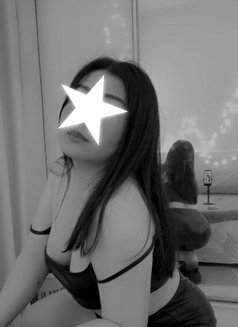 BDSM,Oral Sex,Fisting,Other Option - Masajista in Al Manama Photo 4 of 30