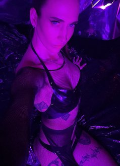 Mistress Yuna - dominatrix in Bucharest Photo 1 of 11