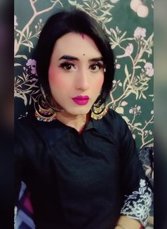 Mistress Zareen - Transsexual escort in New Delhi Photo 1 of 7