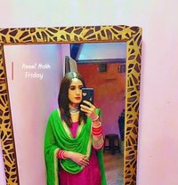 Mistress Zareen - Transsexual escort in New Delhi