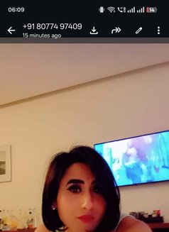 Mistress Zareen - Transsexual escort in New Delhi Photo 6 of 7