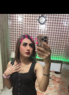 Mistress Zareenjaan - Transsexual escort in Noida Photo 8 of 8