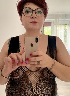 Mistress Zesima - puta in Bucharest Photo 11 of 23