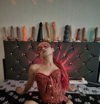 Mistress Zia - Dominadora in Manila