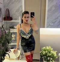 MistressAdriana for Smoking so Hot&high - Transsexual escort in Bangkok