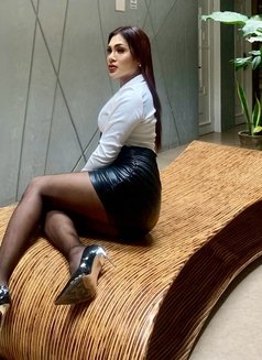 Professional Dominatrix(Mistress Celine) - Dominadora transexual in Mumbai Photo 29 of 30