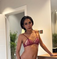 MistressNorah BigCock With POP - Transsexual escort in Dammam Photo 13 of 13