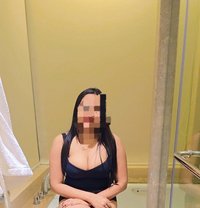 Misty 26 years - puta in Mumbai