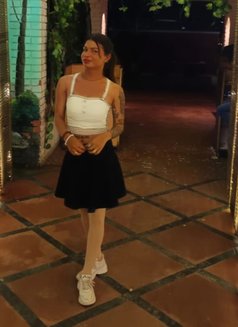 Misty - Transsexual escort in Noida Photo 4 of 7