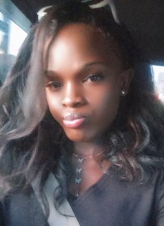 Mitchell @Nairobi - Transsexual escort in Nairobi Photo 8 of 12