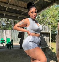 Mitchelle your satisfaction - puta in Ahmedabad Photo 6 of 7