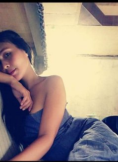 Mitchie - escort in Pampanga Photo 4 of 12
