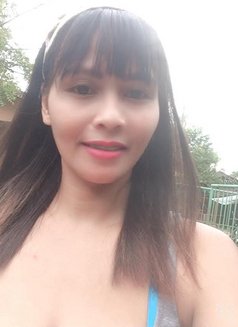 Mitchie - escort in Pampanga Photo 5 of 12