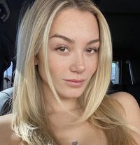 Mitradas - Transsexual escort agency in Al Manama