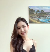 Miu - escort in Bangkok