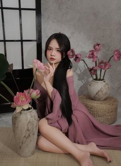 Ella - escort in Ho Chi Minh City Photo 2 of 6