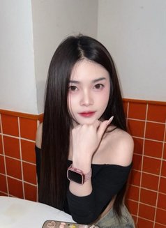 Miwmiw - escort in Surabaya Photo 1 of 4