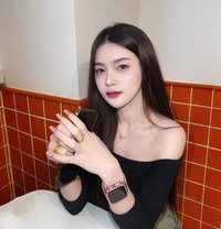 Miwmiw - puta in Surabaya